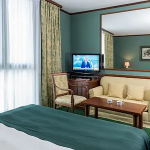 Hotel Leonardo Center, Milão